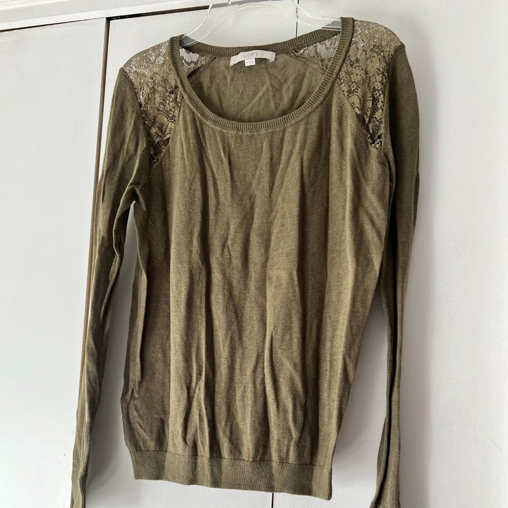 NWOT! Loft Dark Olive Sweater - Size M